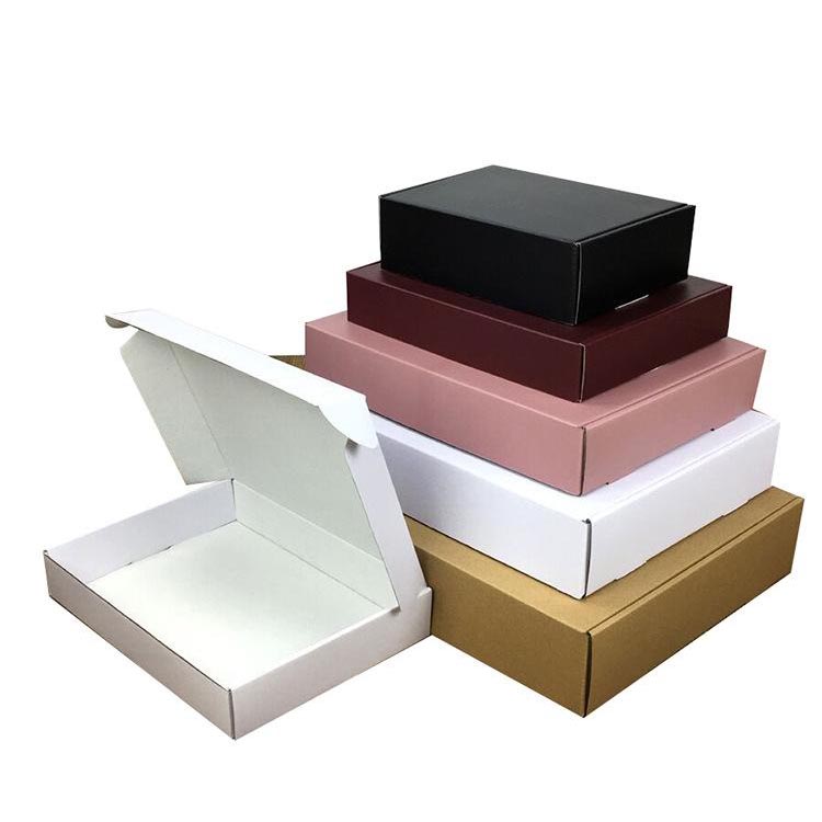 Vêtements de chaussures Livraison en papier maillé ondulé