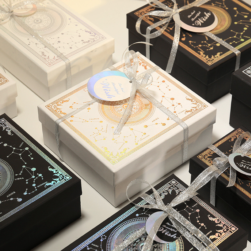 Paper personnalisé Package cadeau de haute qualité Boîte de tube en argent en argent conception d'estampage à chaud emballage luxueux pour chocolat