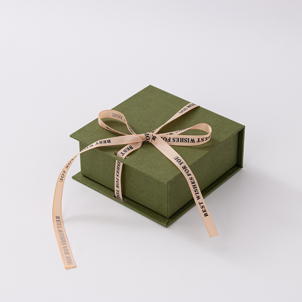 Nouvelle arrivée Boîte à cadeaux en carton d'emballage de bijoux écologiques