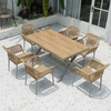 Table et chaises de rotin tissée de patio extérieur